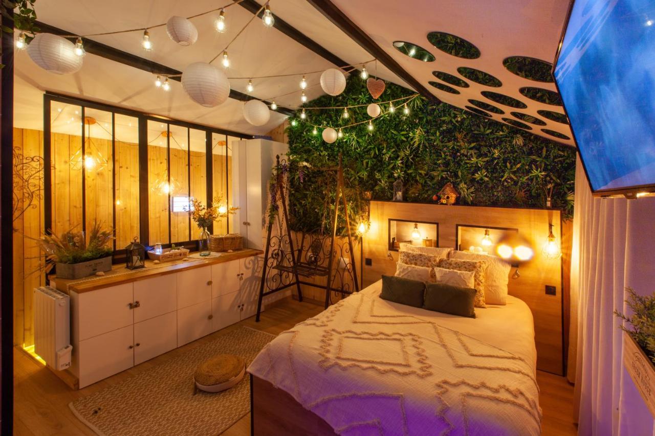 אנז'ה Love Room Romantique Les Petits Plaisirs מראה חיצוני תמונה